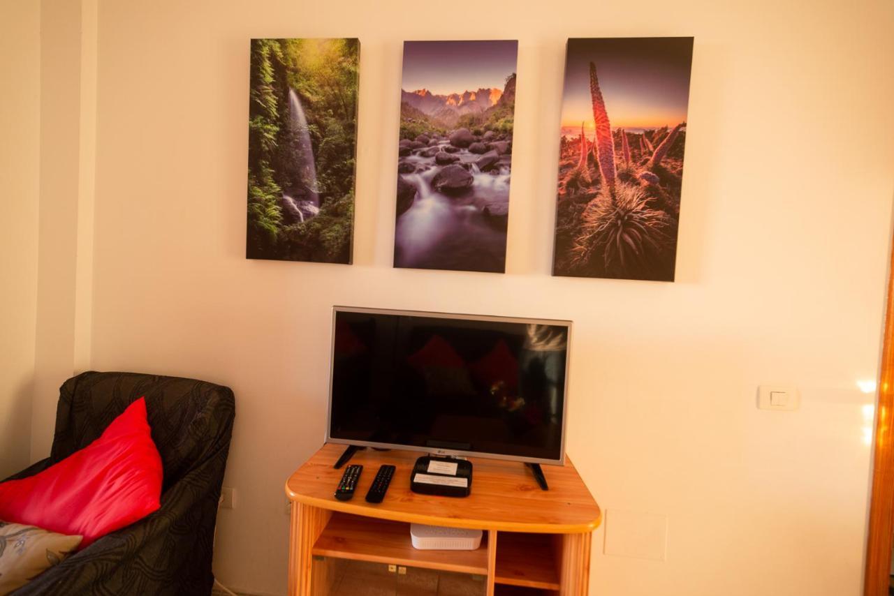 Apartamentos Leomar II Los Llanos De Aridane Eksteriør billede